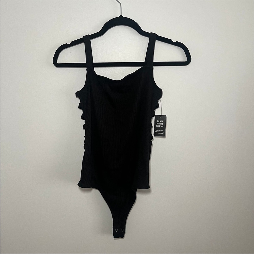NWT Express Cut Out Bodysuit Size L